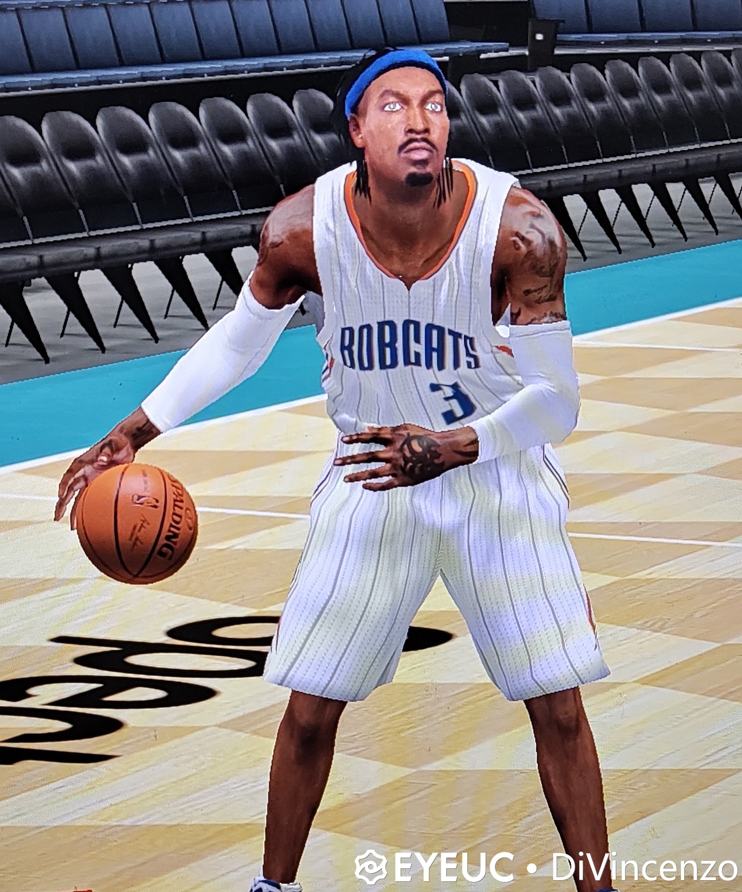 定制一个猫王杰拉德华莱士面补以及0910山猫队主客场球衣价格好说